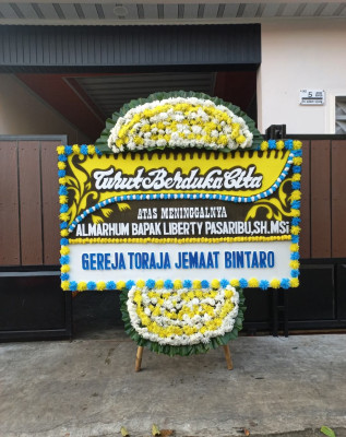 Papan Bunga Duka di Asologaima