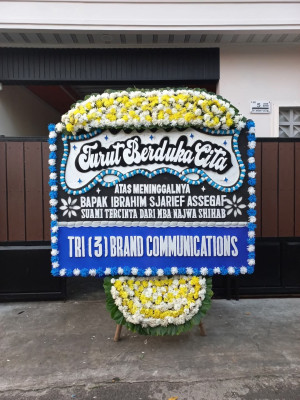Papan Bunga Duka di Asologaima